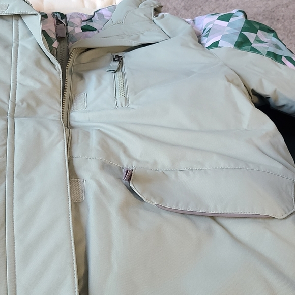 Girls 3 in 1 jacket 6/6X or 7/8 - Picture 6 of 7